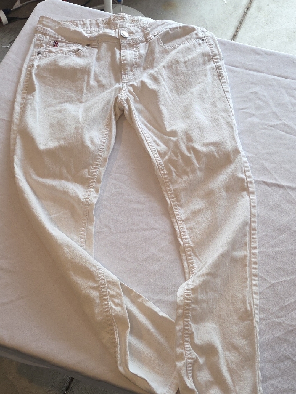 U.S. Polo Assn. Women's White Skinny Jeans